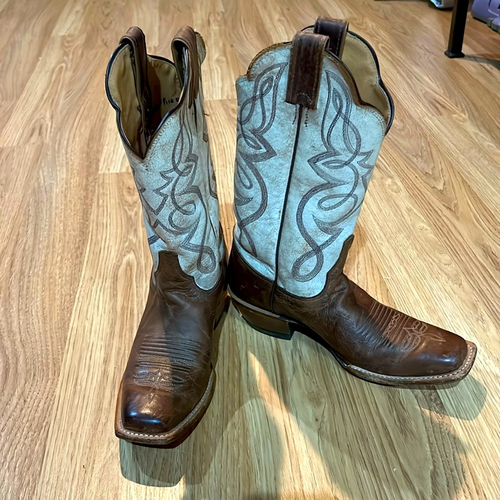 Justin Women’s Western Cowgirl Boots Brown & Tan Square Toe 8 B